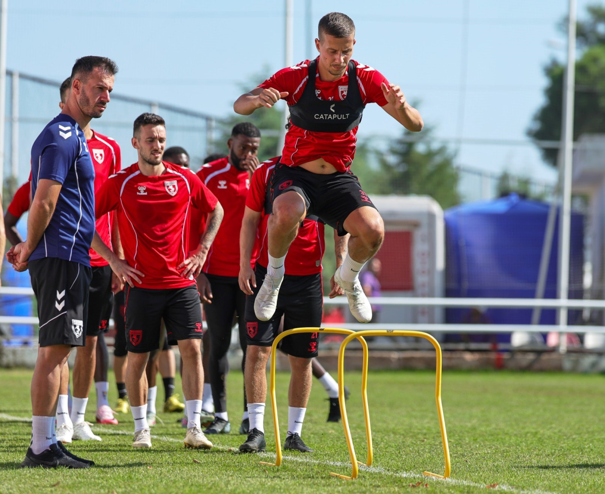 Samsunspor, Antalyaspor engelini kayıpsız geçmek istiyor