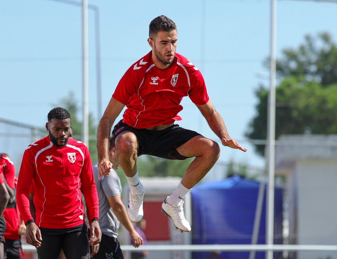 Samsunspor, Antalyaspor engelini kayıpsız geçmek istiyor