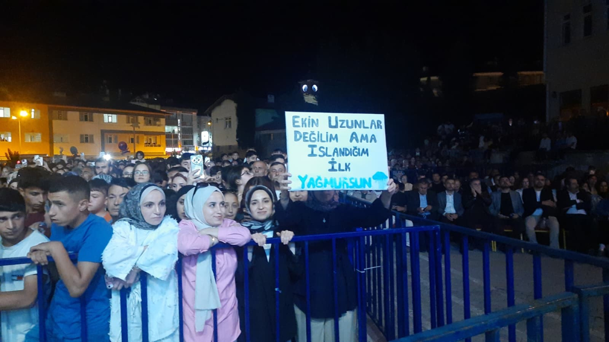 Vezirköprü’de Gençlik Konseri coşkusu