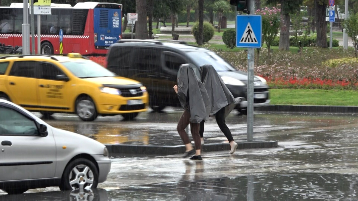 Samsun'da ani sağanak