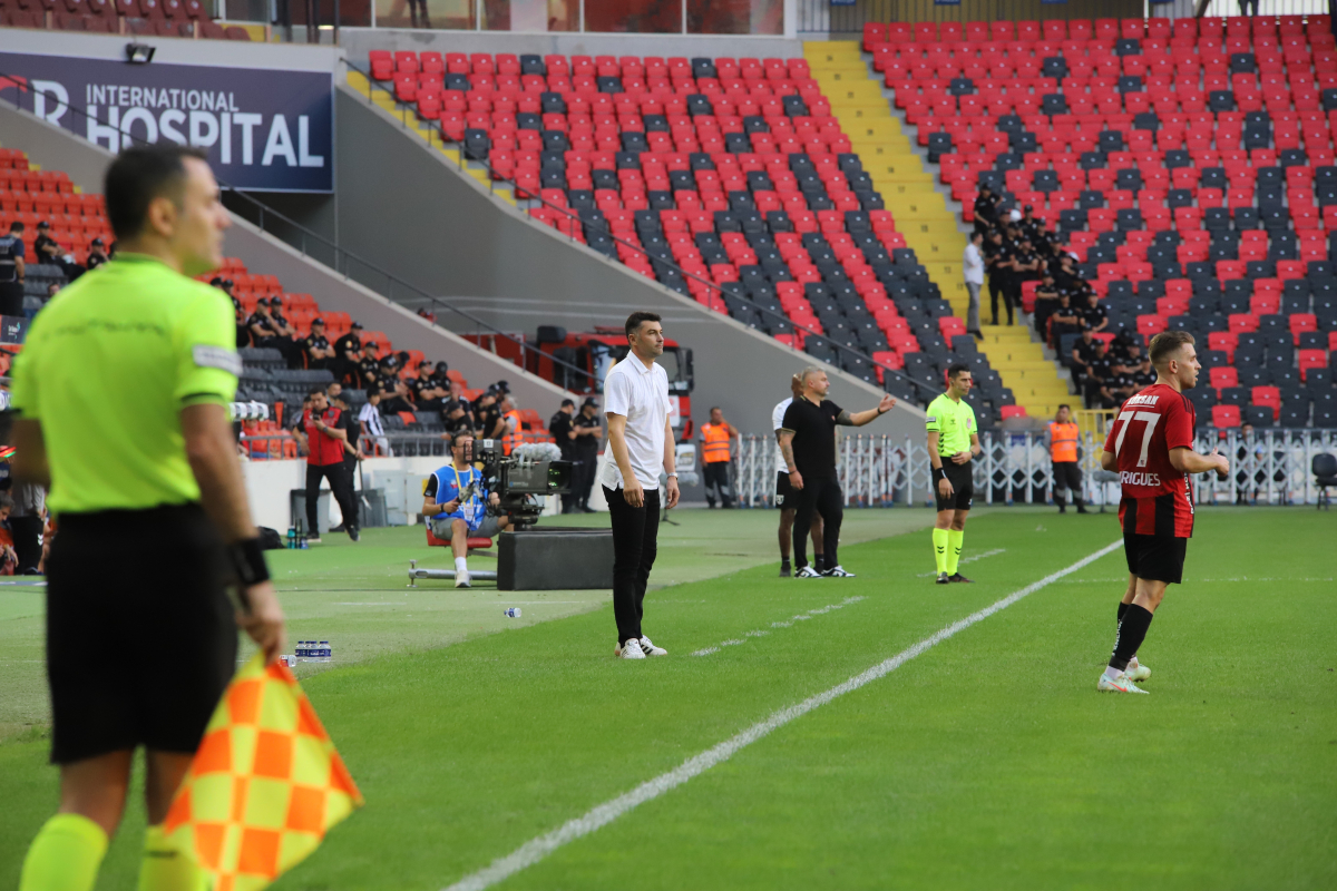 Trendyol Süper Lig: Gaziantep FK: 1 - Samsunspor: 2 (İlk yarı)