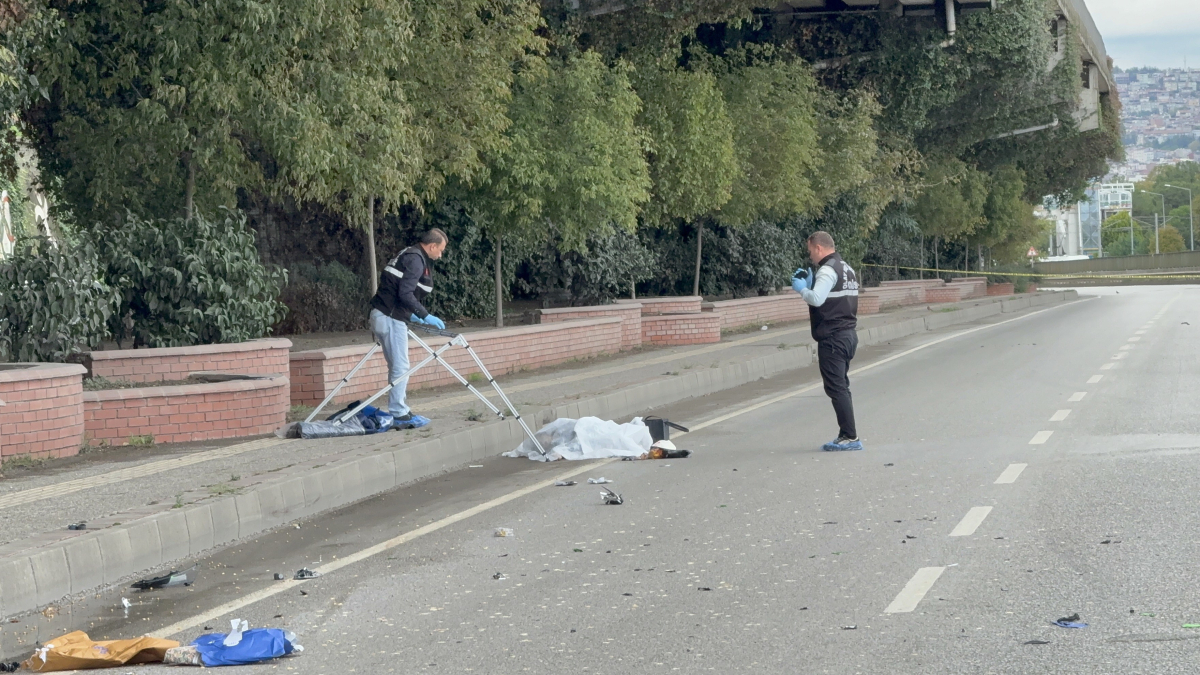 Yaya geçidinde motosikletin çarptığı kadın hayatını kaybetti