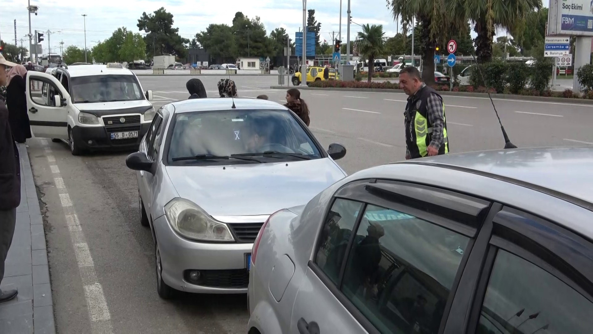 Samsun'da 'korsan taksi' operasyonu: 2 sürücüye toplam 92 bin TL ceza