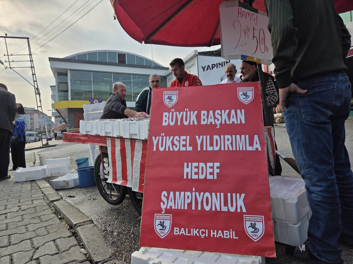 Fanatik balıkçı çıldırdı, hamsiyi 25 TL’den sattı