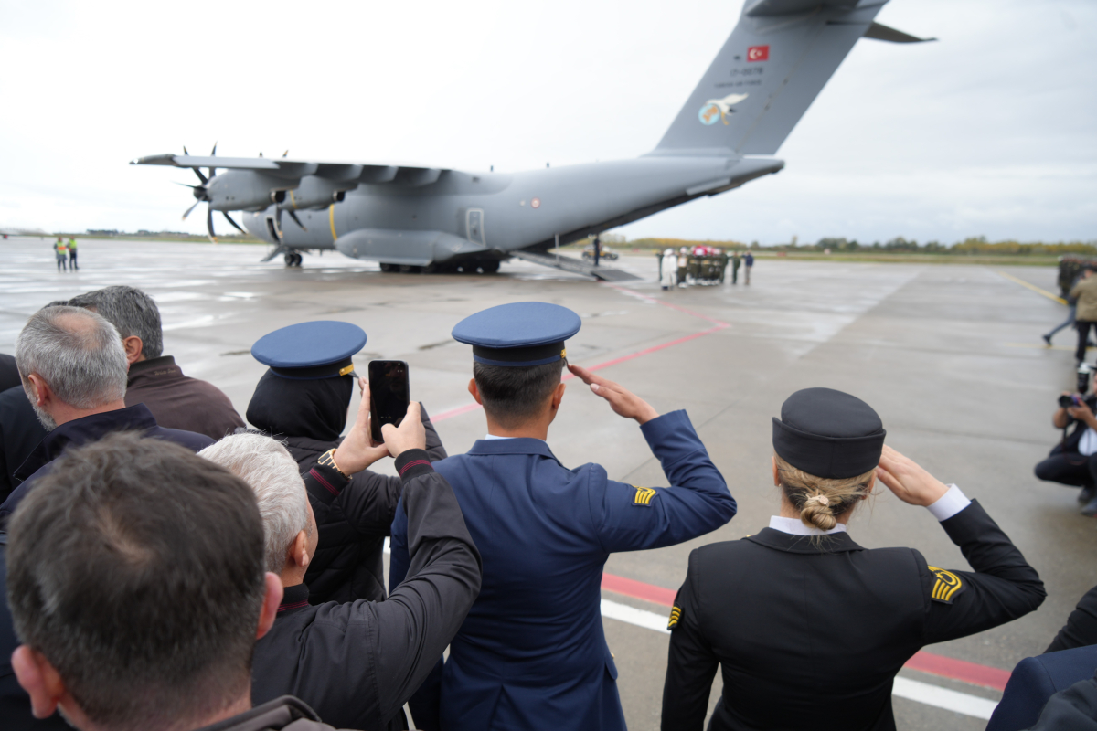 Şehit Altıok'un cenazesi Samsun'a getirildi