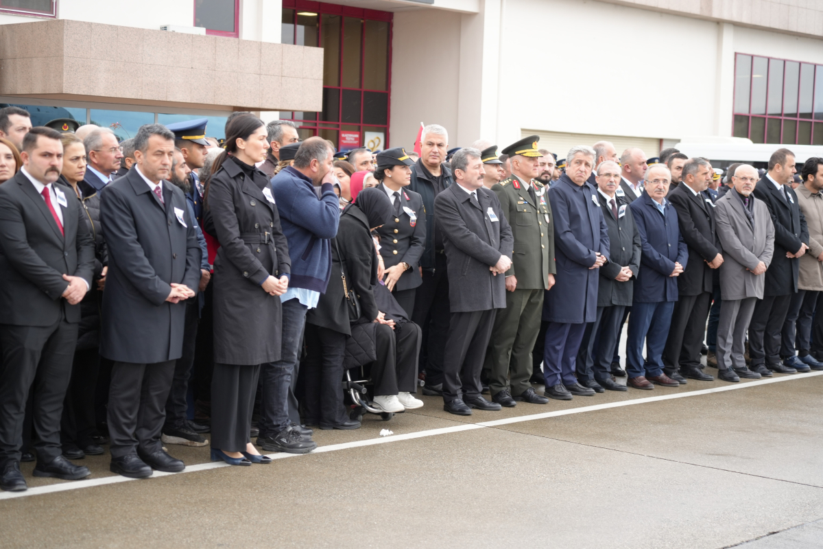 Şehit Altıok'un cenazesi Samsun'a getirildi
