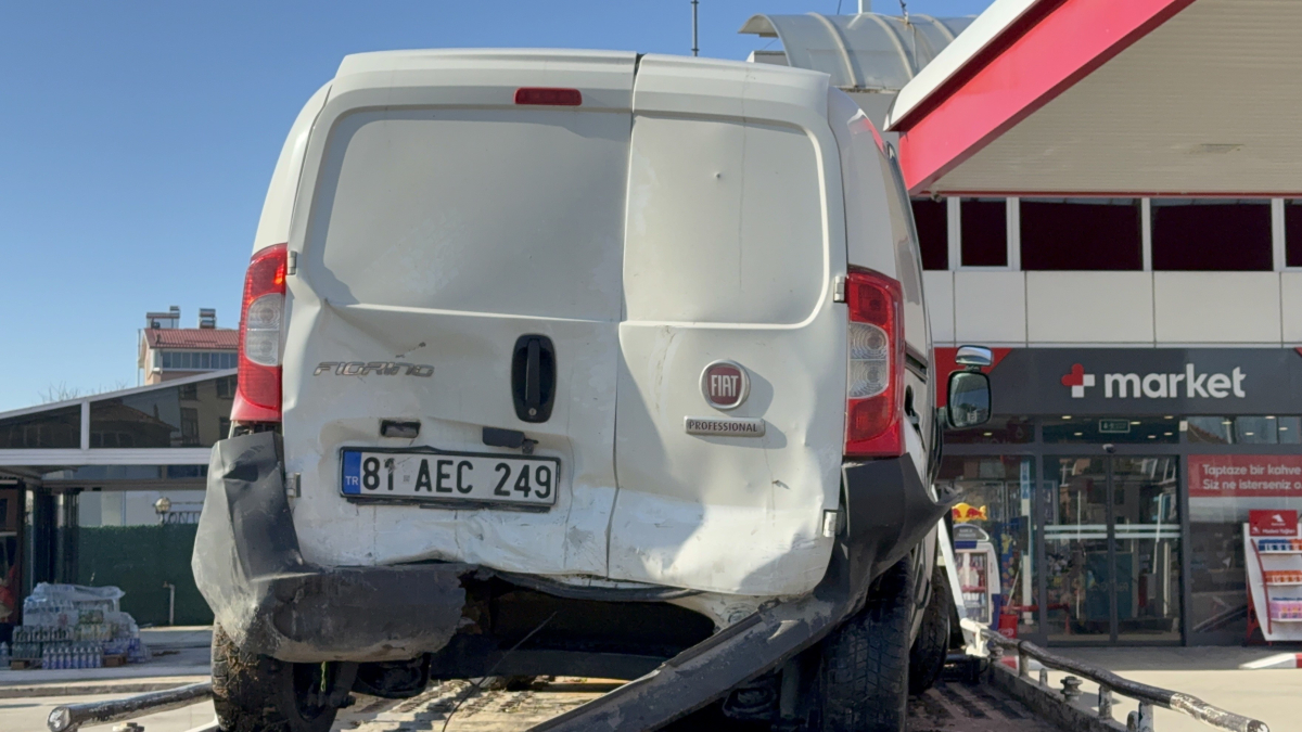 Çarşamba’da zincirleme kaza: 4 kişi yaralandı
