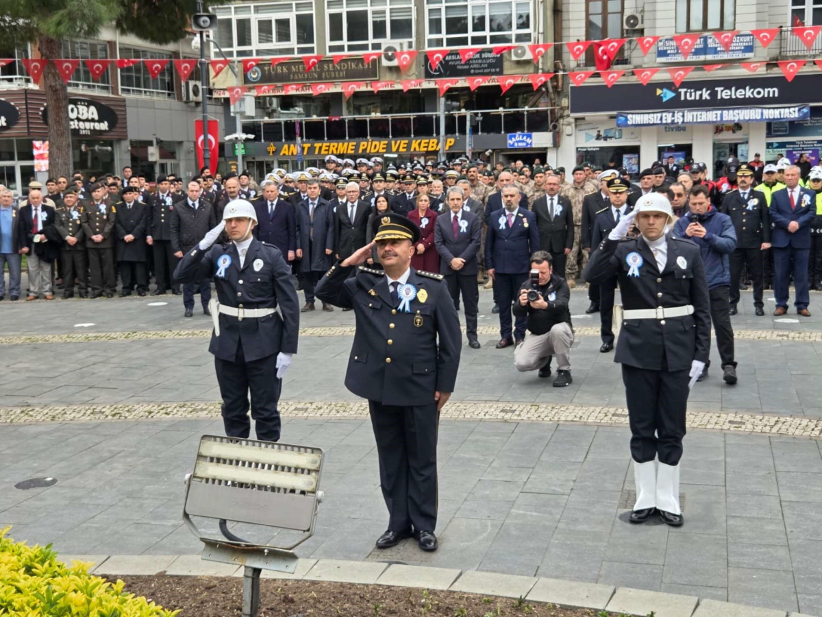 Samsun’da Polis Haftası Törenlerinde Şehitler Dualarla Anıldı