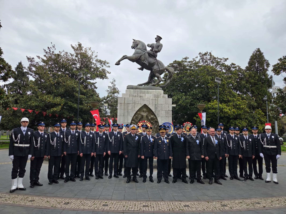 Samsun’da Polis Haftası Törenlerinde Şehitler Dualarla Anıldı