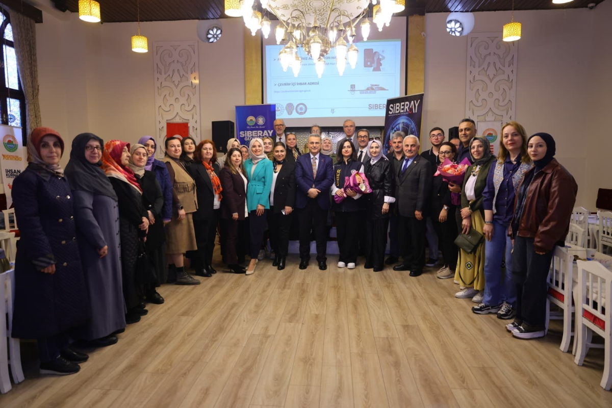 Samsun’da Siber Güvenlik Semineri: Vatandaşlara Dijital Tehdit Uyarısı