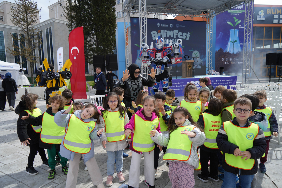 BİLİMFEST Samsun’da Coşkulu Açılış: Bilimle Geleceğe Büyük Adım
