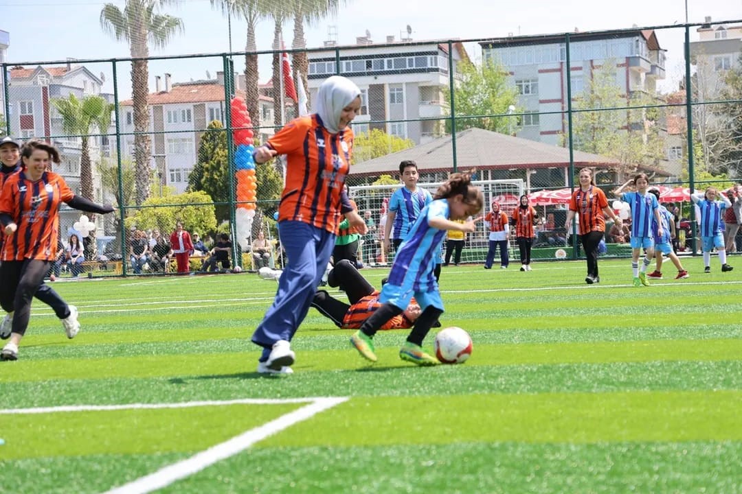 Atakum’da Anneler Günü coşkusu: Etkinlikler renkli anlara sahne oldu