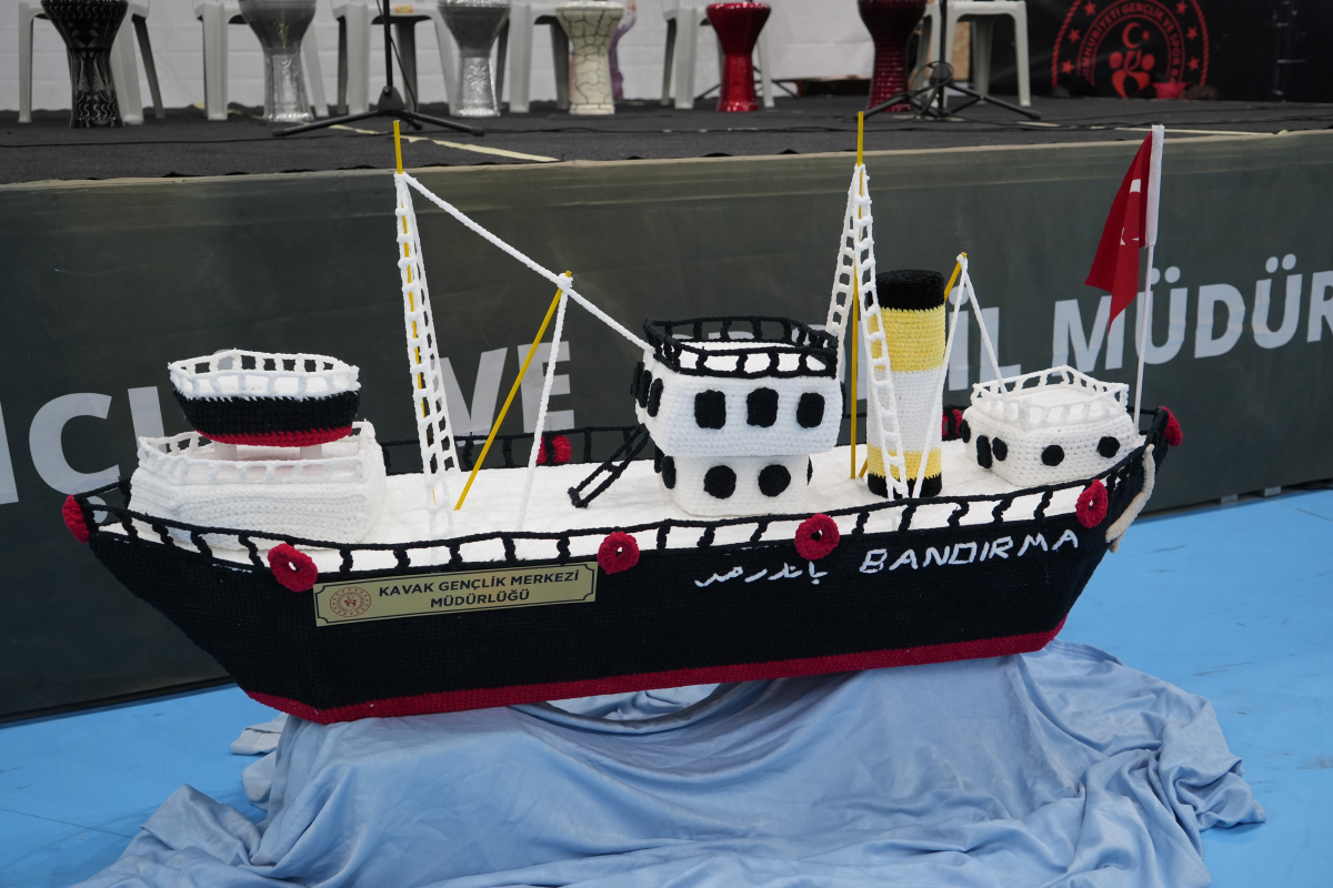 Samsun’da Gençlik Haftası ve Spor Festivali Renkli Görüntülerle Sürüyor