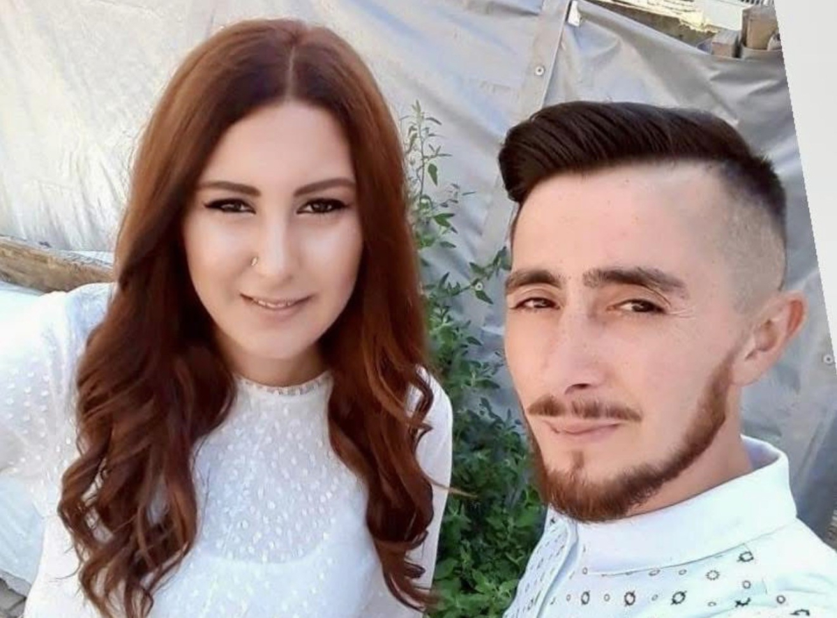 Bayram Yolunda Hayatlarını Kaybeden Genç Çift Yan Yana Defnedildi