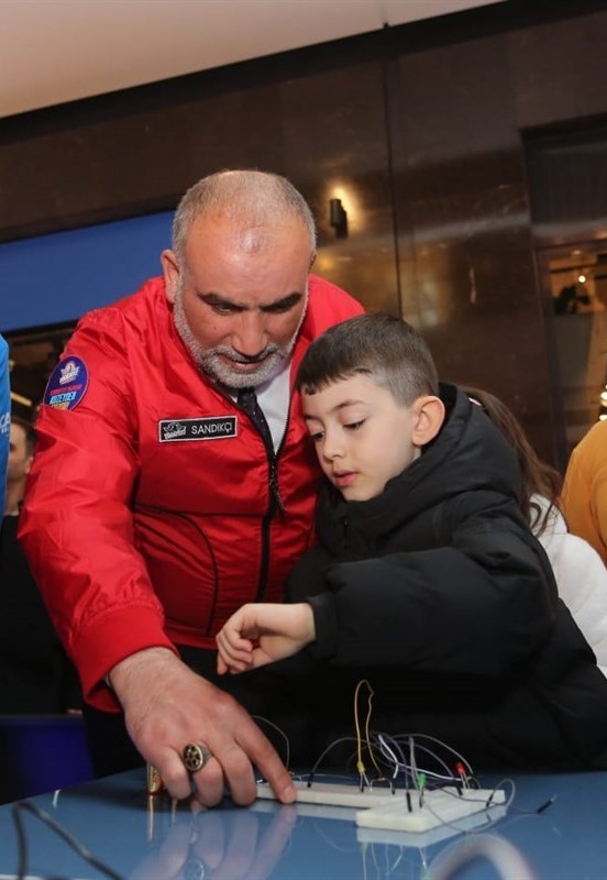 Başkan Sandıkçı: “Canik’te Teknoloji Üreten Bir Nesil Yetişiyor”