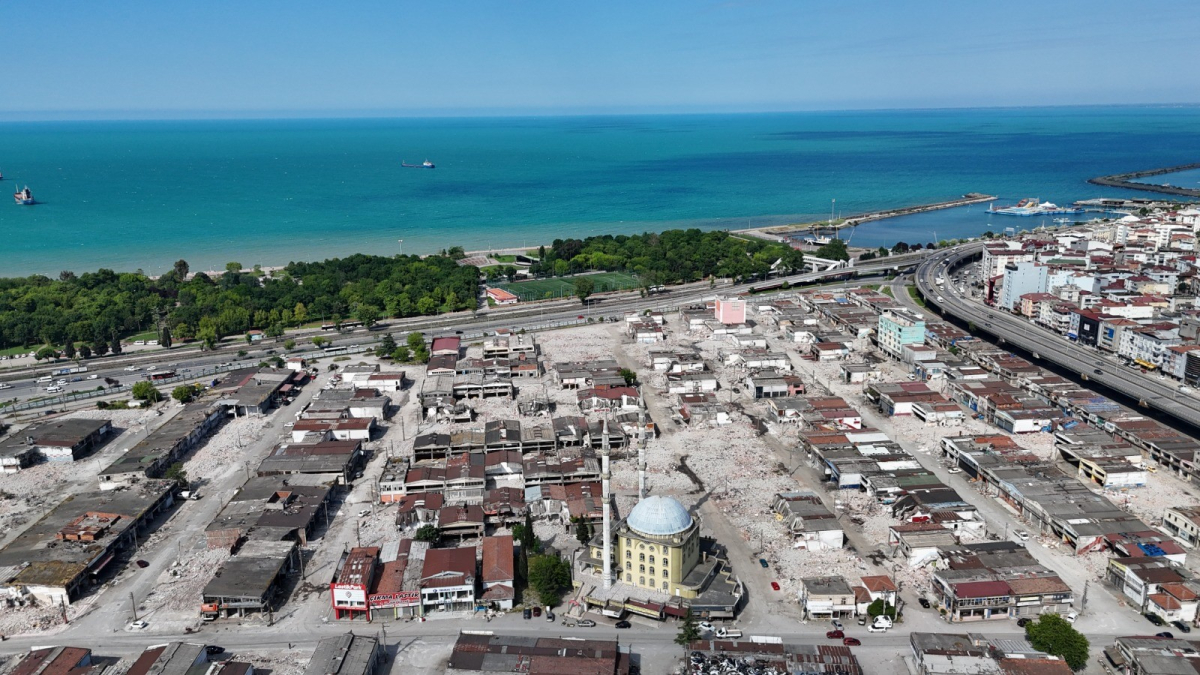 Gülsan'da Dönüşüm Hızlandı: Yıkımların Yüzde 42'si Tamamlandı