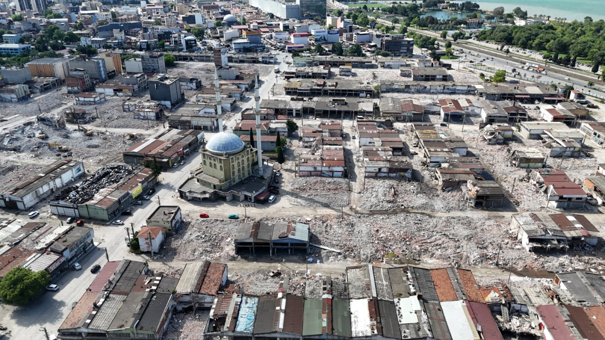 Gülsan'da Dönüşüm Hızlandı: Yıkımların Yüzde 42'si Tamamlandı