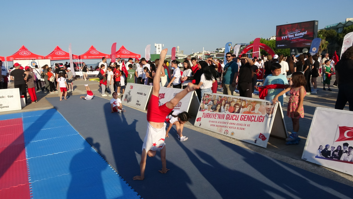 Samsun'da Yaz Spor Okulları coşkuyla açıldı