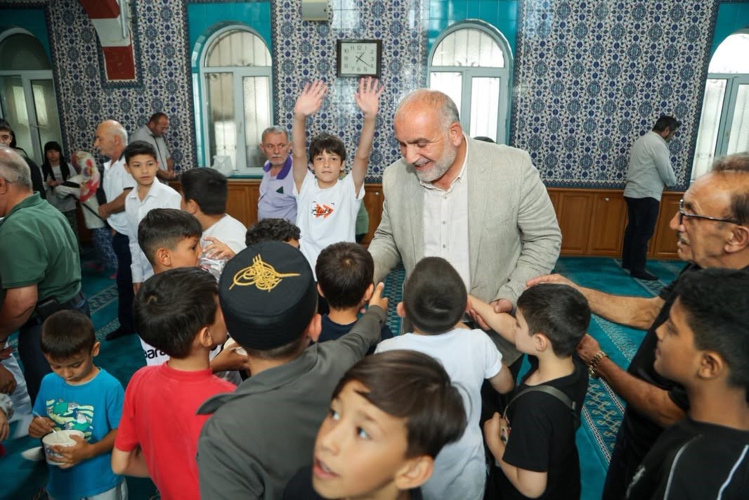 Canik'te çocuklar camilere akın ediyor