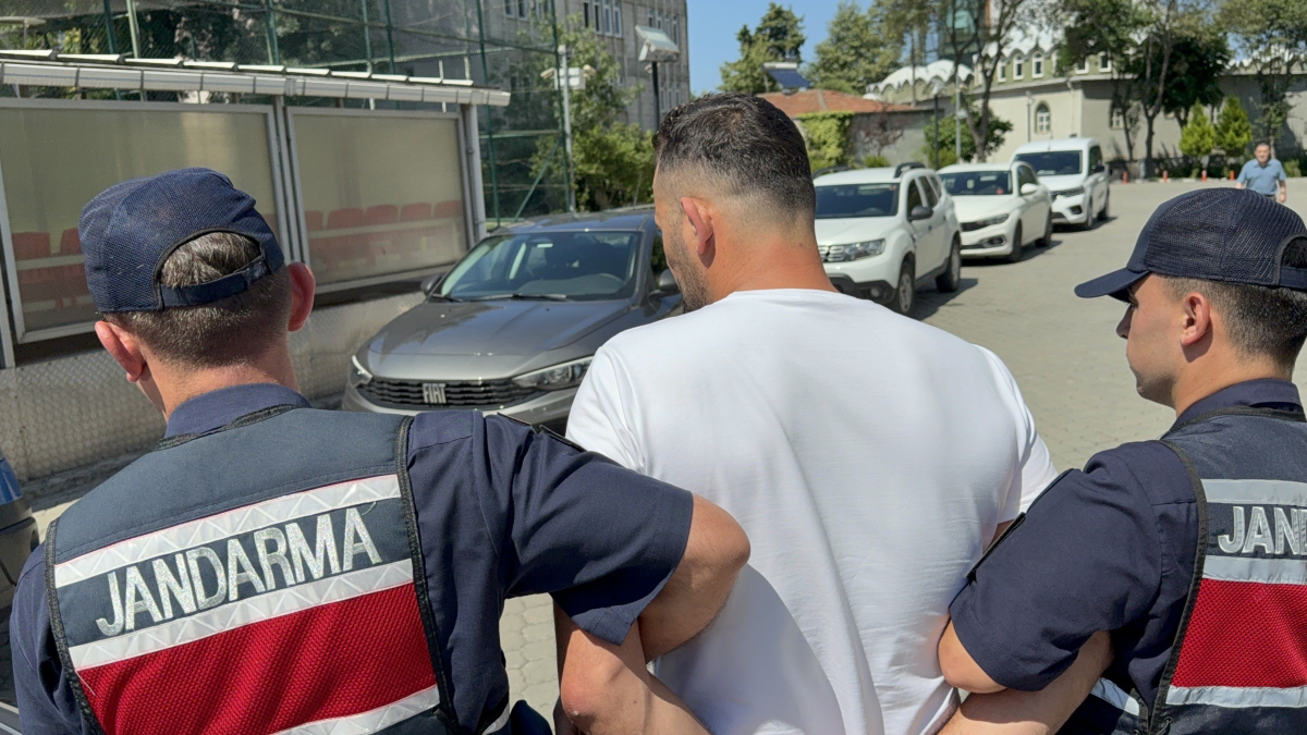 Uyuşturucu suçundan tutuklandı