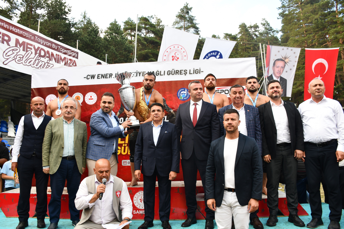 Vezirköprü'de Geleneksel Kunduz Yağlı Güreşleri gerçekleştirildi