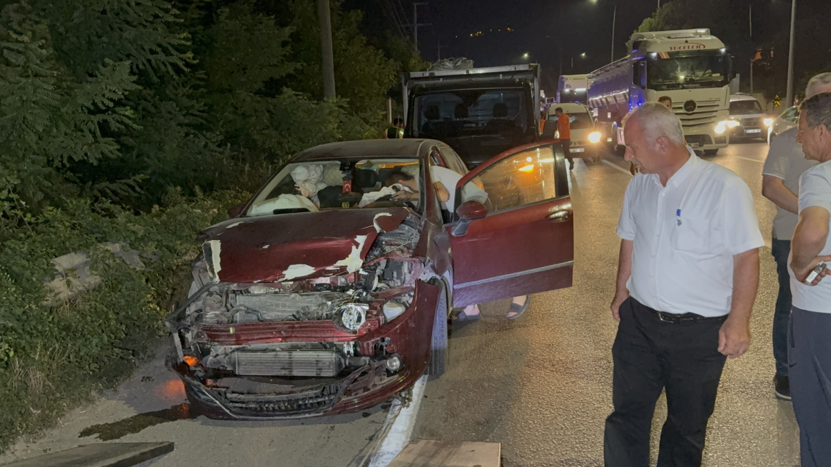 Samsun’da 4 araçlı zincirleme kaza: 5 yaralı