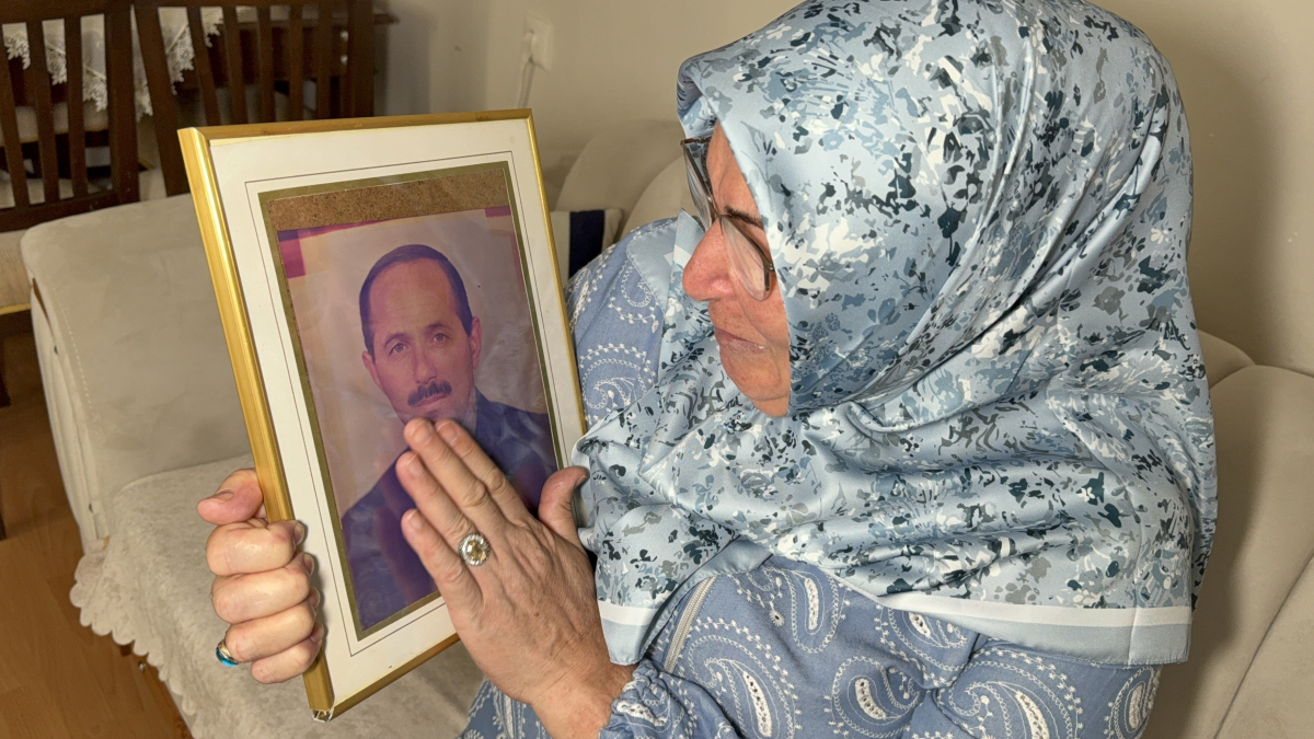 30 yıldır dinmeyen gözyaşı: Babasının katilinin bulunması için Bakan Gürlek'ten yardım istedi