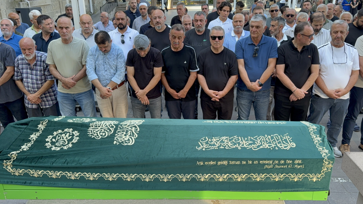 Celil Sağır’ın babası Aslan Sağır son yolculuğuna uğurlandı