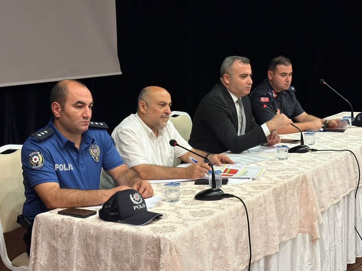 Muhtarlar konuştu, kurum yetkilileri dinledi