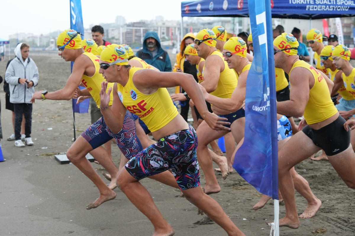 Karadeniz'in hırçın sularında Cankurtarma Sportif Deniz Türkiye Şampiyonası