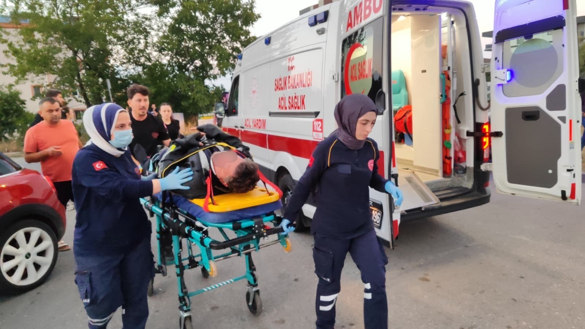 Atakum’da otomobil ile motosiklet çarpıştı: 1 yaralı