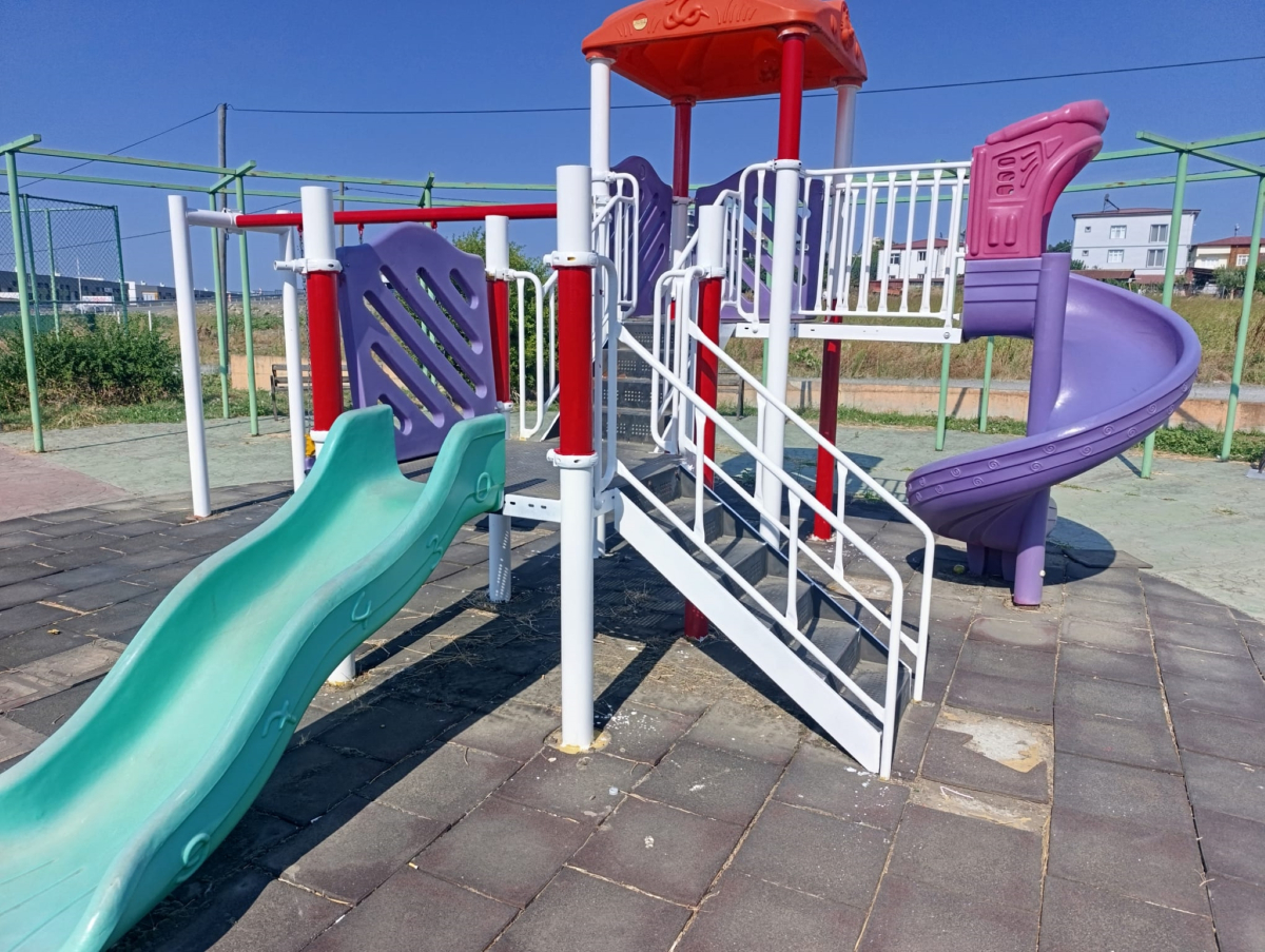 İlkadım’ın Parklarına Kırmızı Beyaz Dokunuş