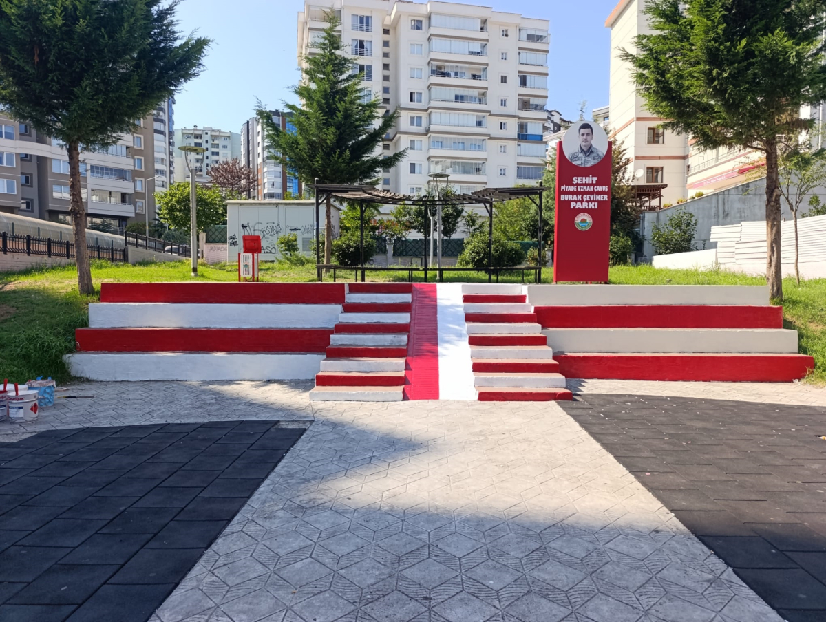 İlkadım’ın Parklarına Kırmızı Beyaz Dokunuş