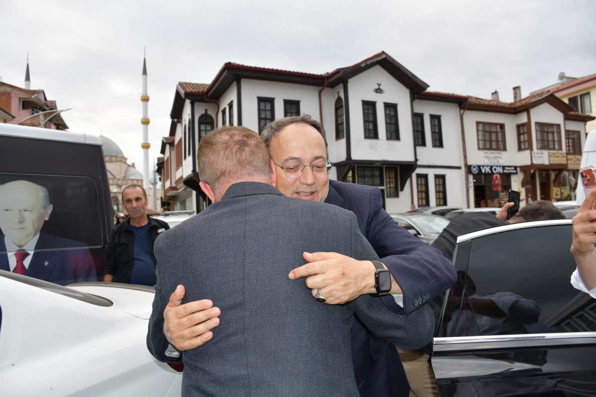 MHP’den Vezirköprü İlçe Başkanı Hasan Doğru’ya ziyaret