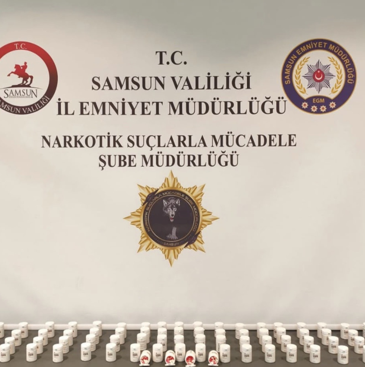 Samsun'da 8 bin sentetik ecza ele geçirildi