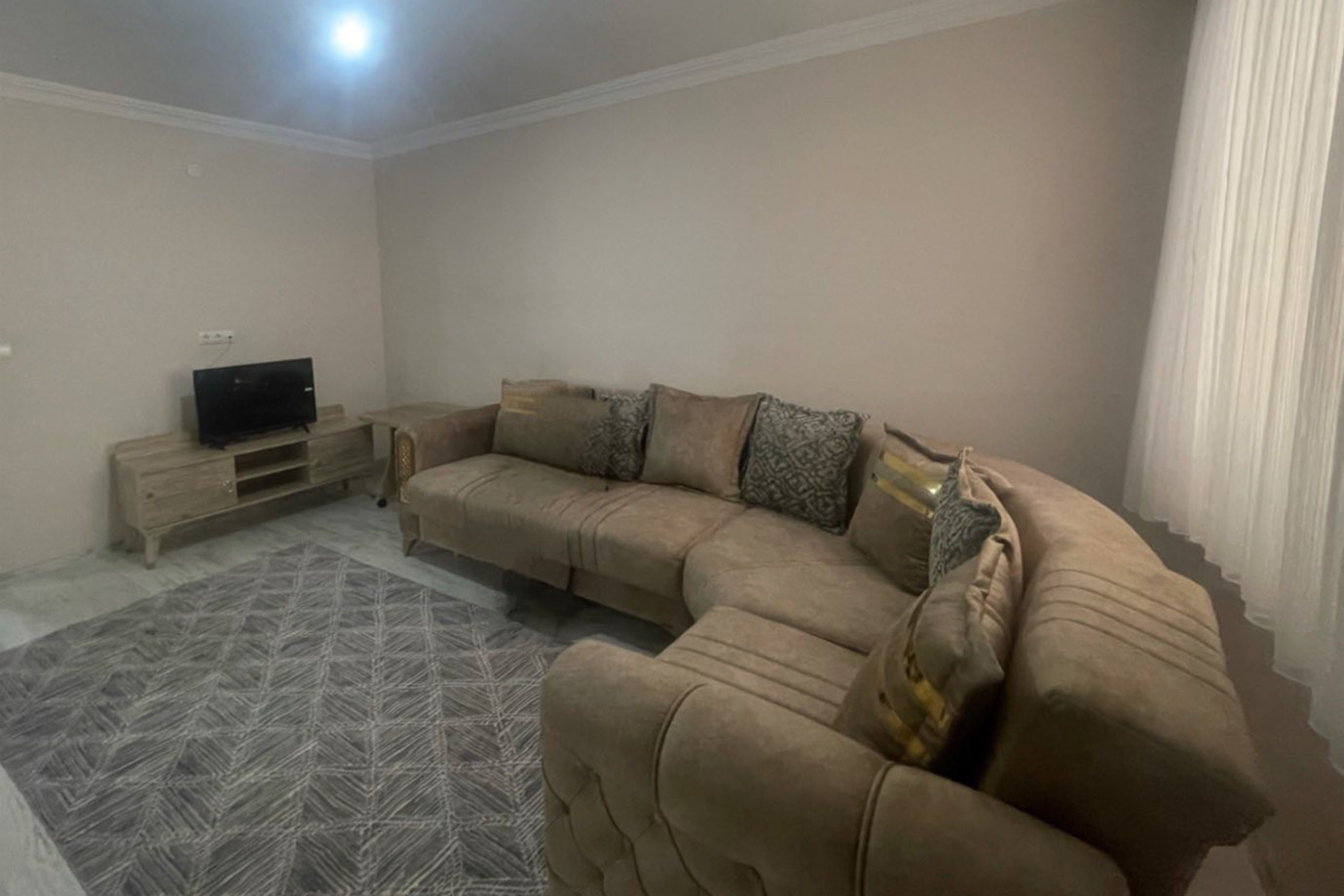  İhtiyaç sahibi aileye yeni ev