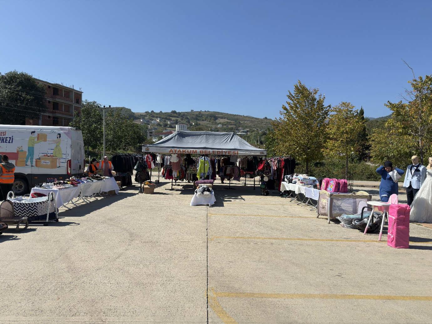 Atakum Belediyesinin gezici mağazası Büyükkolpınar’da