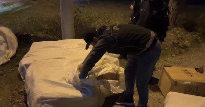 Samsun'da gece açık alandaki çuvallardan 215 bin uyuşturucu ele geçirildi: 2 gözaltı