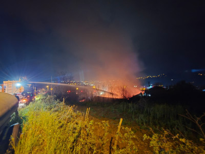 Samsun’da Muz Deposu Yangını 3 Saatte Kontrol Altına Alındı