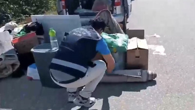 Samsun Canik’te Durdurulan Araçta Ev Eşyalarına Gizlenmiş Ruhsatsız Silahlar Ele Geçirildi